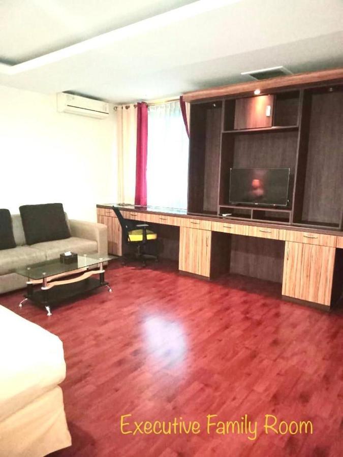 Kasira Residence Peladen Екстер'єр фото